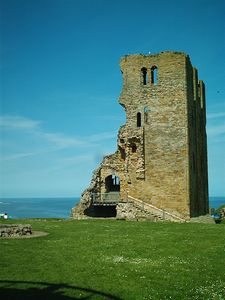 Scarborough Castle: Photograph of the keep taken from the inner bailey